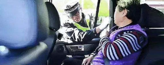 广州后排要系安全带吗