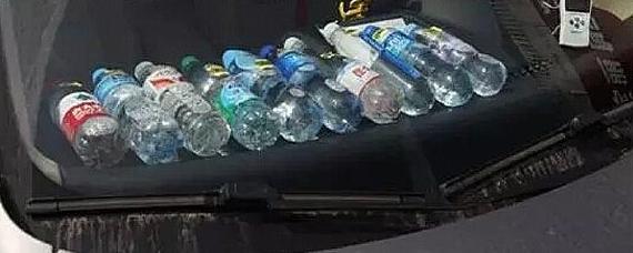 夏天后备箱可以放矿泉水吗