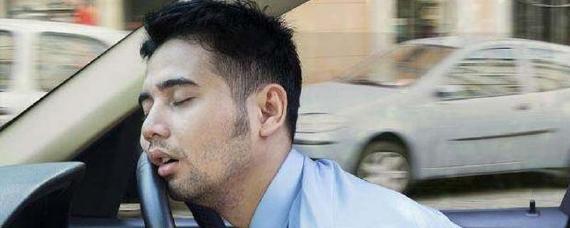 停车开空调睡觉安全吗