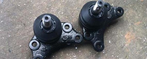 下摆臂球头松动危害