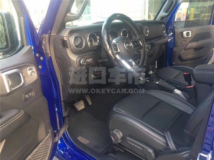 f_900x675_0_q87_autohomecar__ChcCQF2AZlqAXdkXAAHHHW0Z64A512