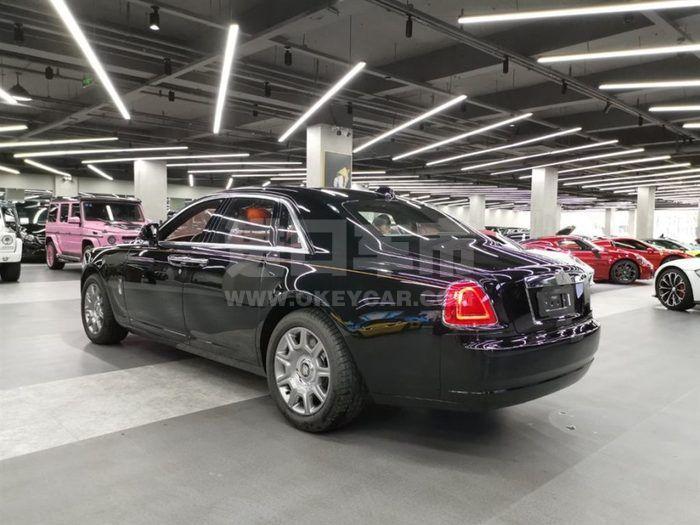 f_900x675_0_q87_autohomecar__ChsEel2C42CAMtnWAAIq2m4k1nk036