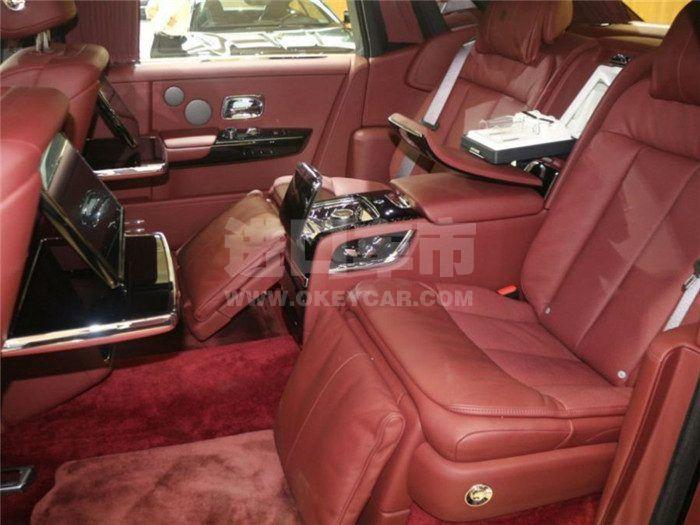 f_900x675_0_q87_autohomecar__ChsEfV1k-KqAXk2SAAF15XTKup8225 (1)