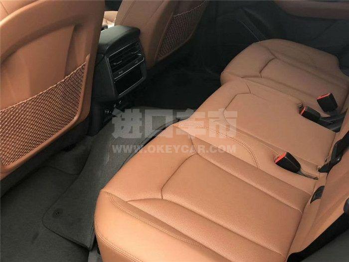 f_900x675_0_q87_autohomecar__ChsEnF1xxMqADEIhAAIda49dd-U476