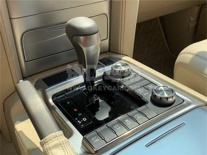f_900x675_0_q87_autohomecar__ChsEfV2O4hOAAo6eAAIIN_ZA0Bg853