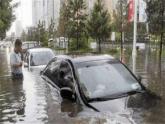 高温多雨的气候对车子的伤害极大，尤其突遇暴雨。如何应对车辆“雨季病”并做好保养，已成为车主眼下最关心的问题。今天，为车主总结了几条风...