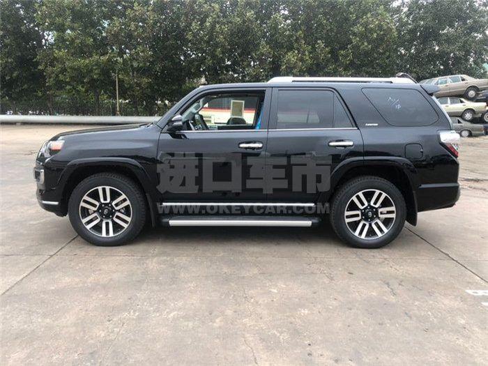 03933215cde848a04d9db3149abbc158