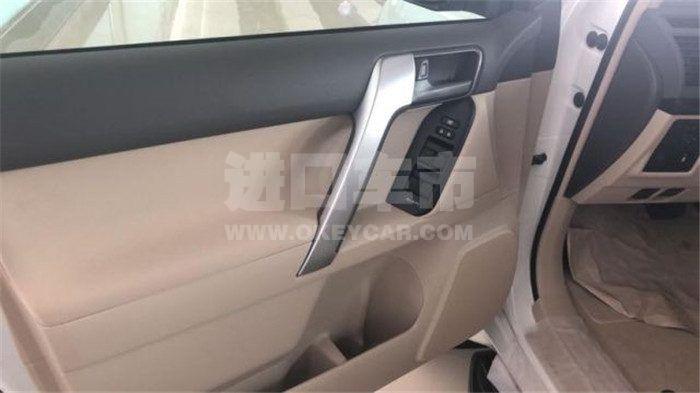 51c94583fd24720338a9dc6693eb4a5