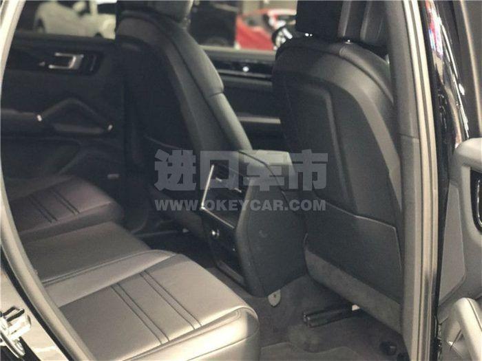 f_900x675_0_q87_autohomecar__ChsEfV2hdE2Aak_OAAF6CLJgwkY268