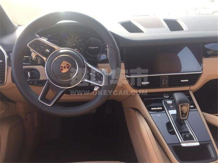 f70b4101769b41b1c367645dba7a563c