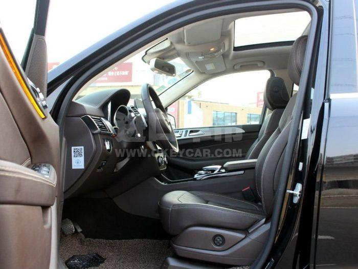 f_900x675_0_q87_autohomecar__ChcCRV2pe5GATxziAAGzn2cIb7o772