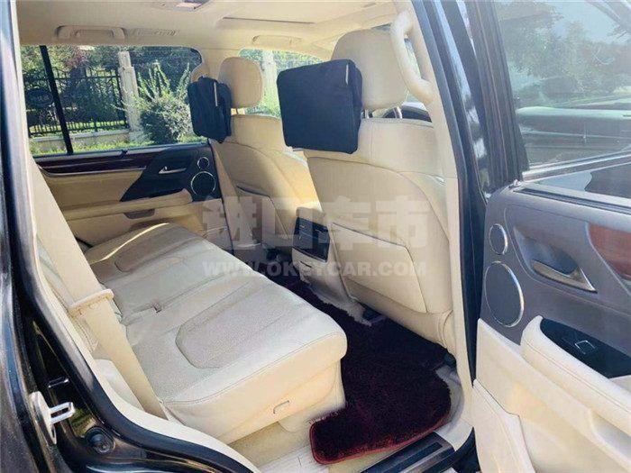 f_900x675_0_q87_autohomecar__ChsEmF2OwwqAC1sqAAItvt3hx6c879