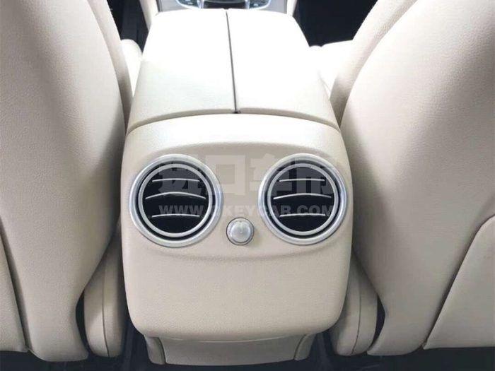 f_900x675_0_q87_autohomecar__ChsEmVzFC86AA36nAAIQi55TktI965