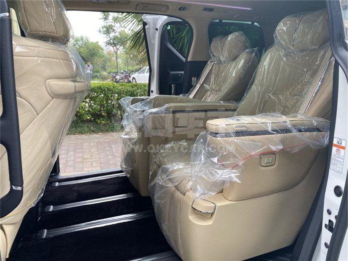 f_900x675_0_q87_autohomecar__ChcCr12d0G2AbItxAAIxHzqzmN0409