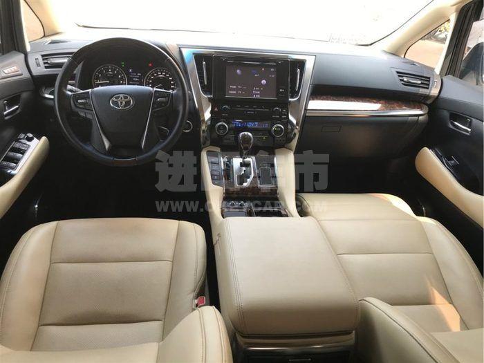 f_900x675_0_q87_autohomecar__ChcCRF2sB6CAOAC8AAGqaOPlIbA504