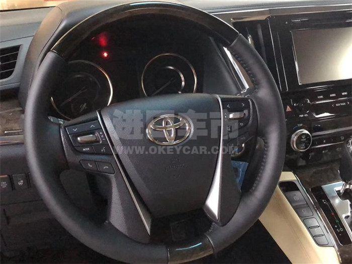 f_900x675_0_q87_autohomecar__ChcCRF14sW2AUTgQAAGgnZf9r_E464