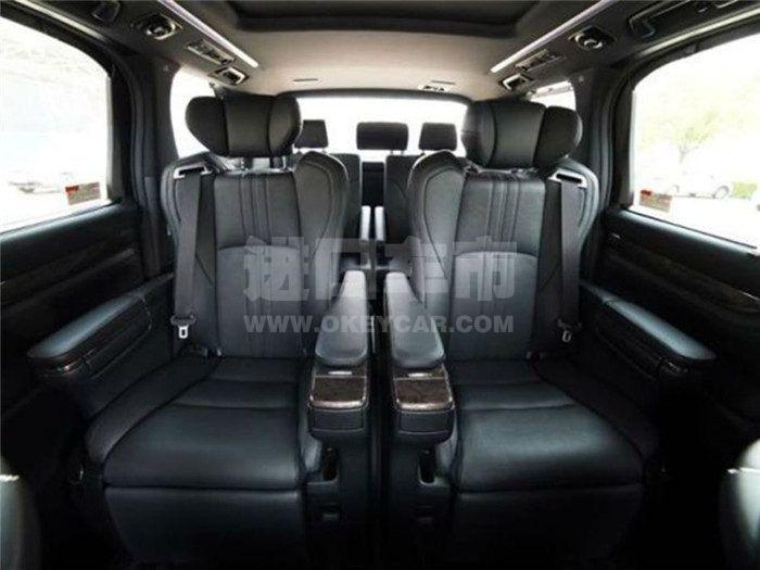 f_900x675_0_q87_autohomecar__ChsEf10gUBCAV5yyAAEjSAdX4kE827