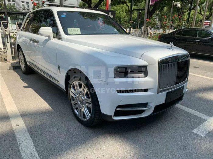 f_900x675_0_q87_autohomecar__ChcCSF2K7UCAHhofAAJDXrXTA1s416