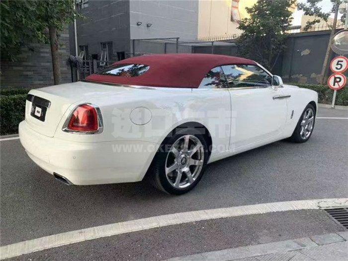 f_900x675_0_q87_autohomecar__ChsEe12e3aSATExUAAINEv9iGjg574