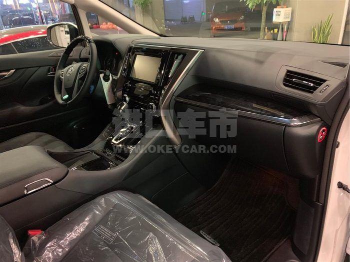 f_900x675_0_q87_autohomecar__ChsEe12Rpk-ALHyRAAIQBvRWz54340