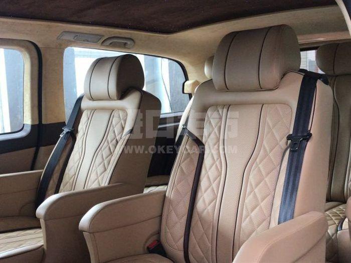 f_900x675_0_q87_autohomecar__ChcCSF0RlE2AHSbRAAFzCUIChr4724