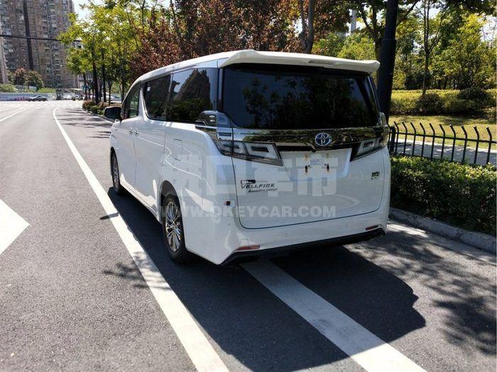 f_900x675_0_q87_autohomecar__ChsEn12B4PWAcaugAAM7GX77yO8284