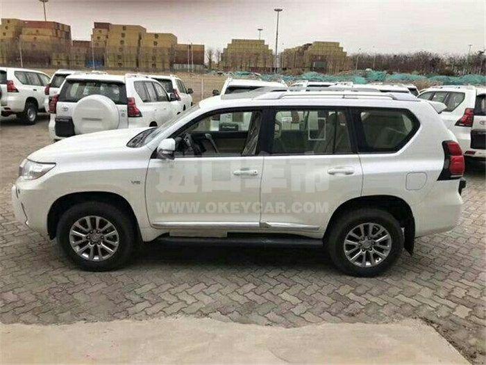 d178574ba97f43f8b0e8f580f313130a