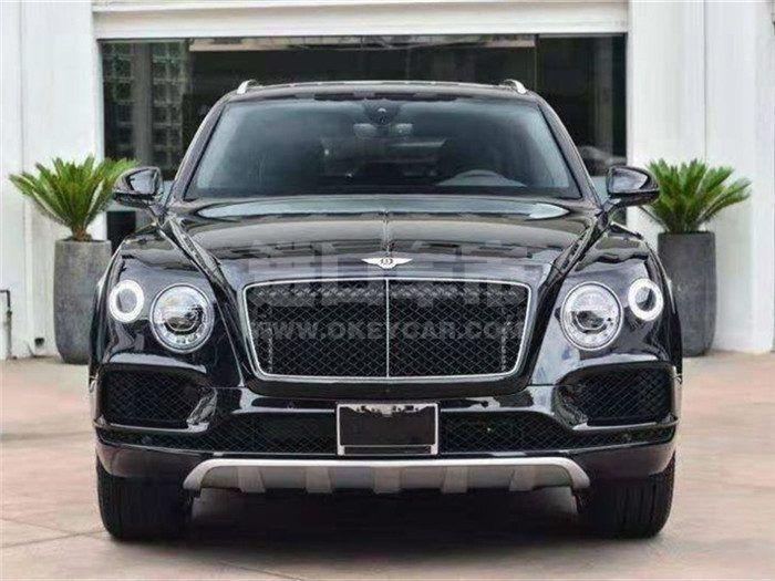 f_900x675_0_q87_autohomecar__ChcCRF2JhcGARIOmAAHK6Vyx9L8531