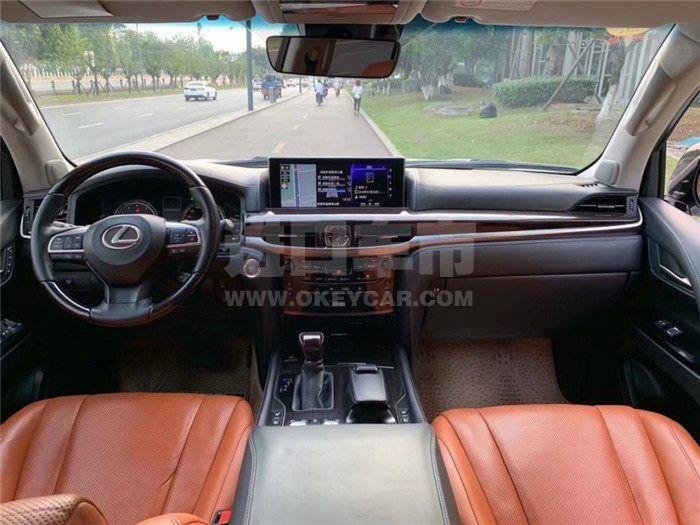 f_900x675_0_q87_autohomecar__ChsEel14bpGAKC2UAAJF4KDImQE556