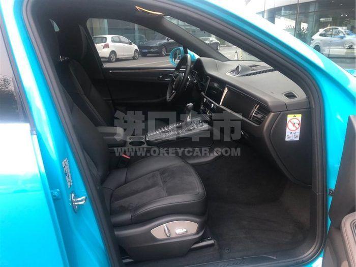 f_900x675_0_q87_autohomecar__ChsEkF2wJ2aATRqxAAGoqbziSrk675