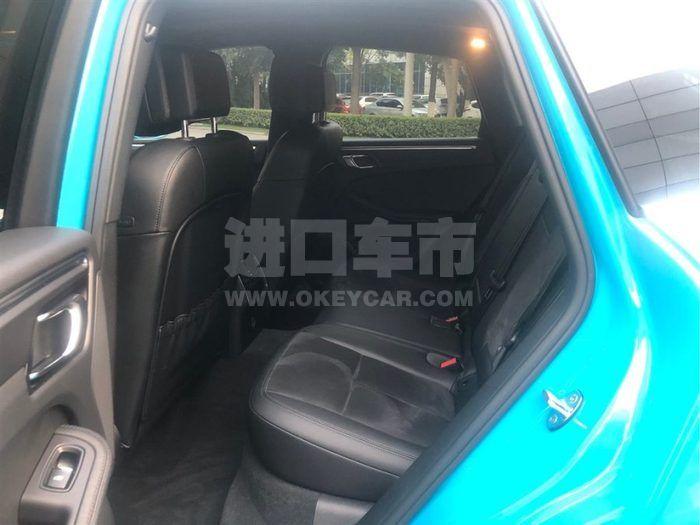 f_900x675_0_q87_autohomecar__ChsEkF2wJ2eACx5bAAF32vEgVwQ894