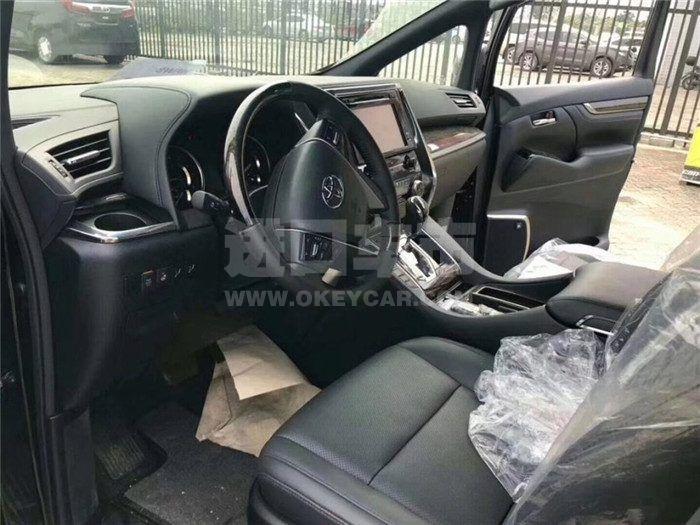 f_900x675_0_q87_autohomecar__ChcCR10oKrOAebSpAAImGBccBpk532