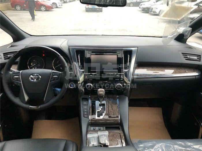 f_900x675_0_q87_autohomecar__ChsEkF2z9vyAFcjoAAG_oWhLNNk765