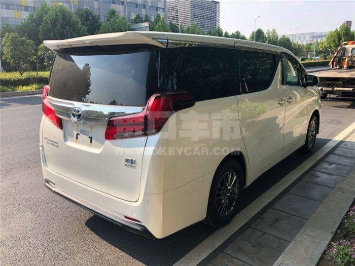 f_900x675_0_q87_autohomecar__ChsEmV2z8LWAP7UDAAIgrVbdaxc178