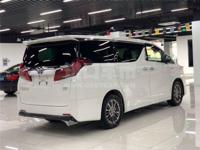 f_900x675_0_q87_autohomecar__ChsEm12dmwSACw-KAAH3XQDAiGo889