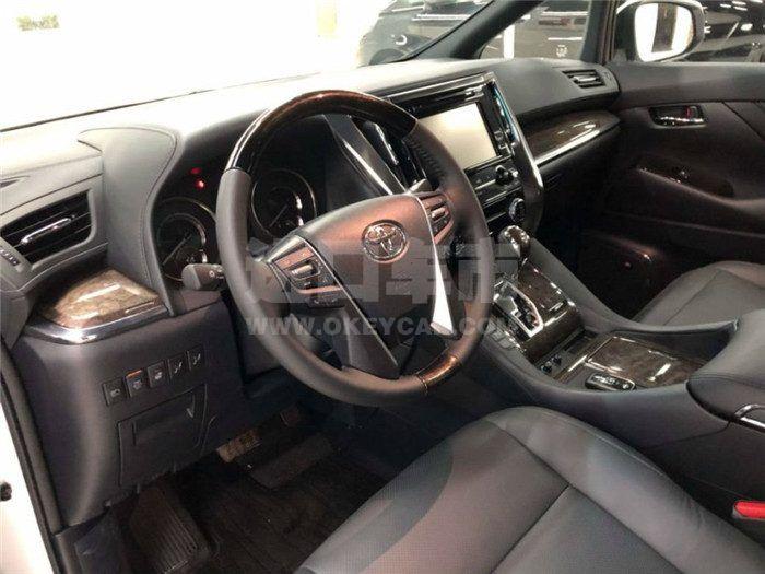 f_900x675_0_q87_autohomecar__ChsEeV2dmvqABkP0AAGegKKkyf4844