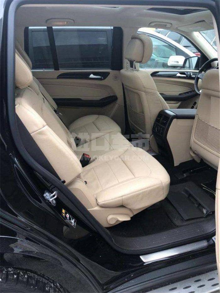 b5b9076432b4bf1d99d1028dc6d9bbb6