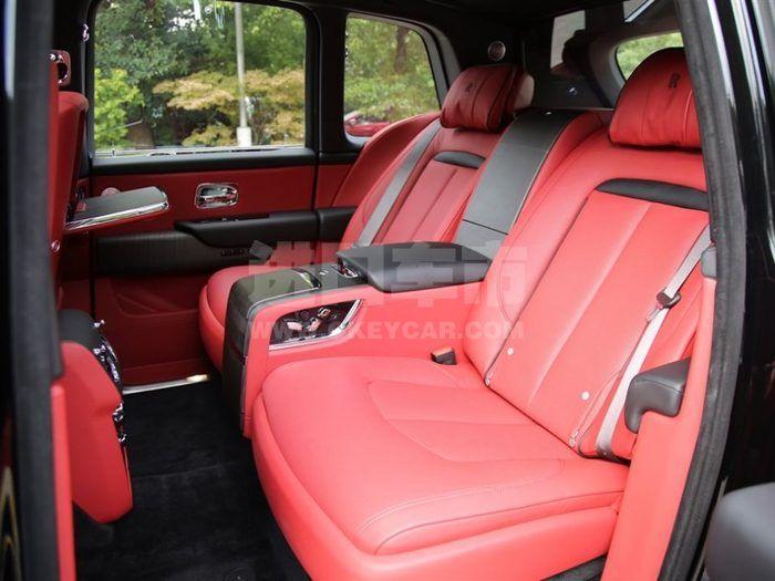 f_900x675_0_q87_autohomecar__ChsEfV21ciaASNvBAAGWC7aupAk465