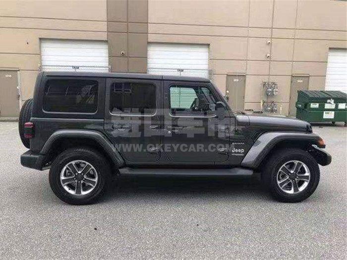 232b839670a13d4b1db937d3d81ccef