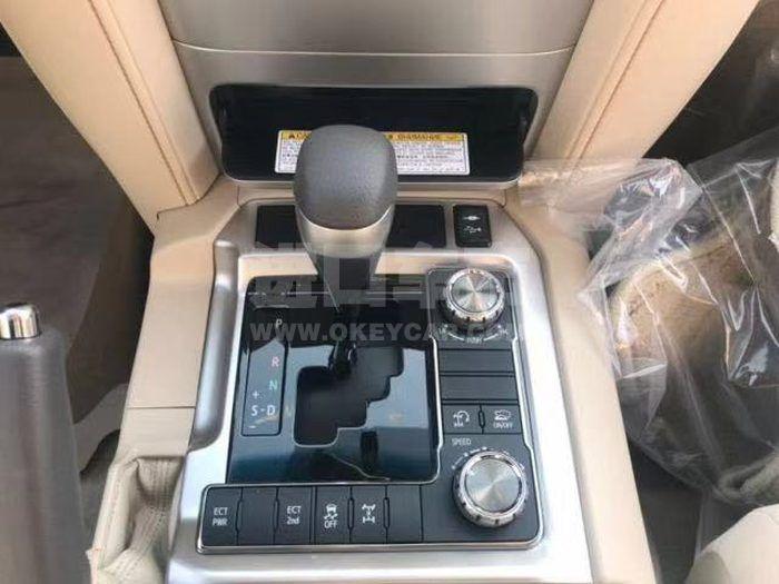 3d0665670113f778a7b49d2a2e6e6c3