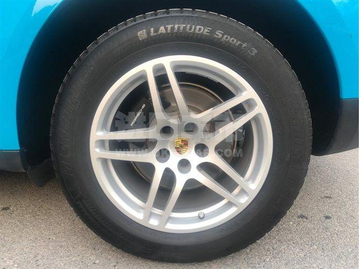 f_900x675_0_q87_autohomecar__ChsEml2wJ2iAKx1zAAIib36Ka0g493