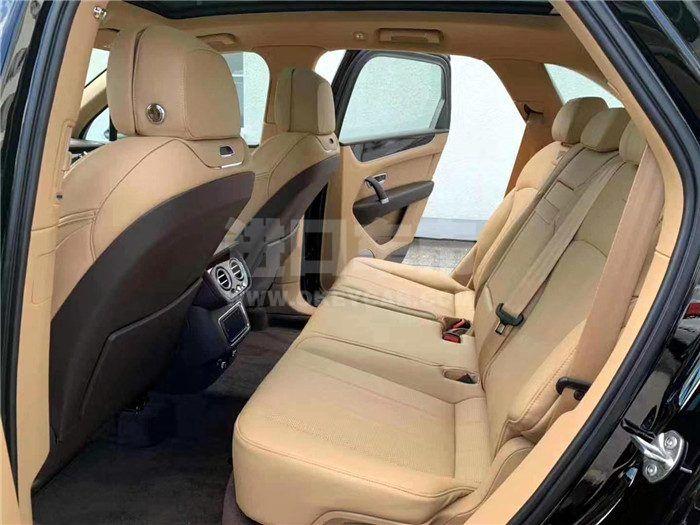 B18E97DE01ABDE4597570D513E0BA193