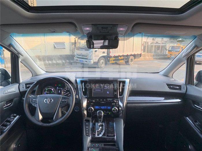 f_900x675_0_q87_autohomecar__ChcCP13DbxGAV3swAAHqWpf22gM537