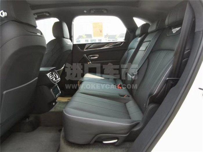 f_900x675_0_q87_autohomecar__ChsEoF3DgueAZegcAAEa7AIxht4737