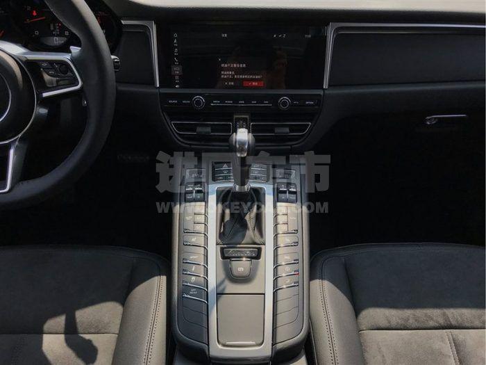 f_900x675_0_q87_autohomecar__ChcCP12f80WACxV4AAGBtsn_5Nc930