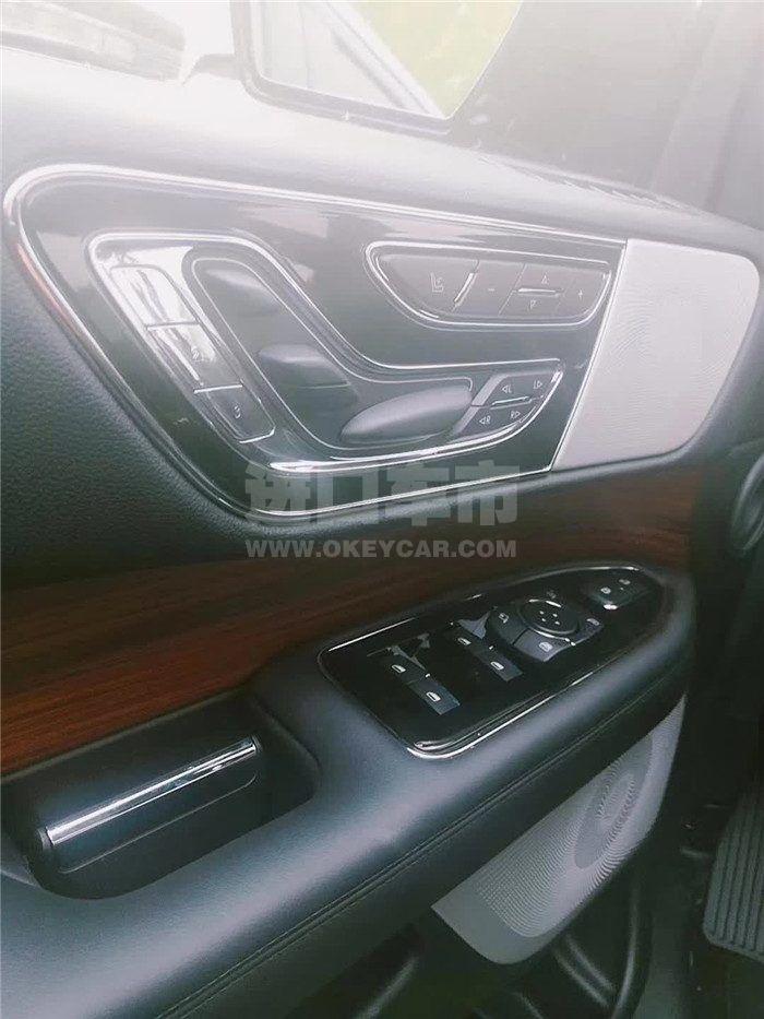 f9939afa4b9e988991bc493682e77b01