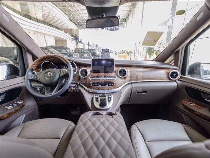 f_900x675_0_q87_autohomecar__ChcCSV2EOKKAA_aAAAHemiL298k200