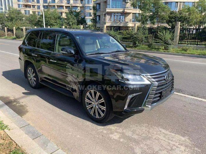 f_900x675_0_q87_autohomecar__ChcCRF2OwxCAVHxnAAOe-ZJjJaY823