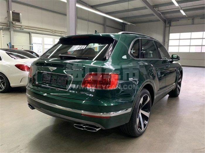 4e9b26c6b5c87443d8122ffc2b85850