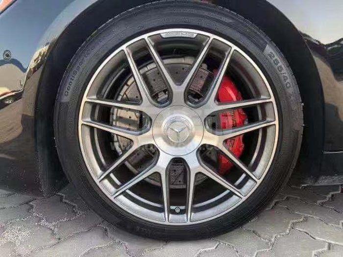 b1f4886e5b284084769f7b4599d871b